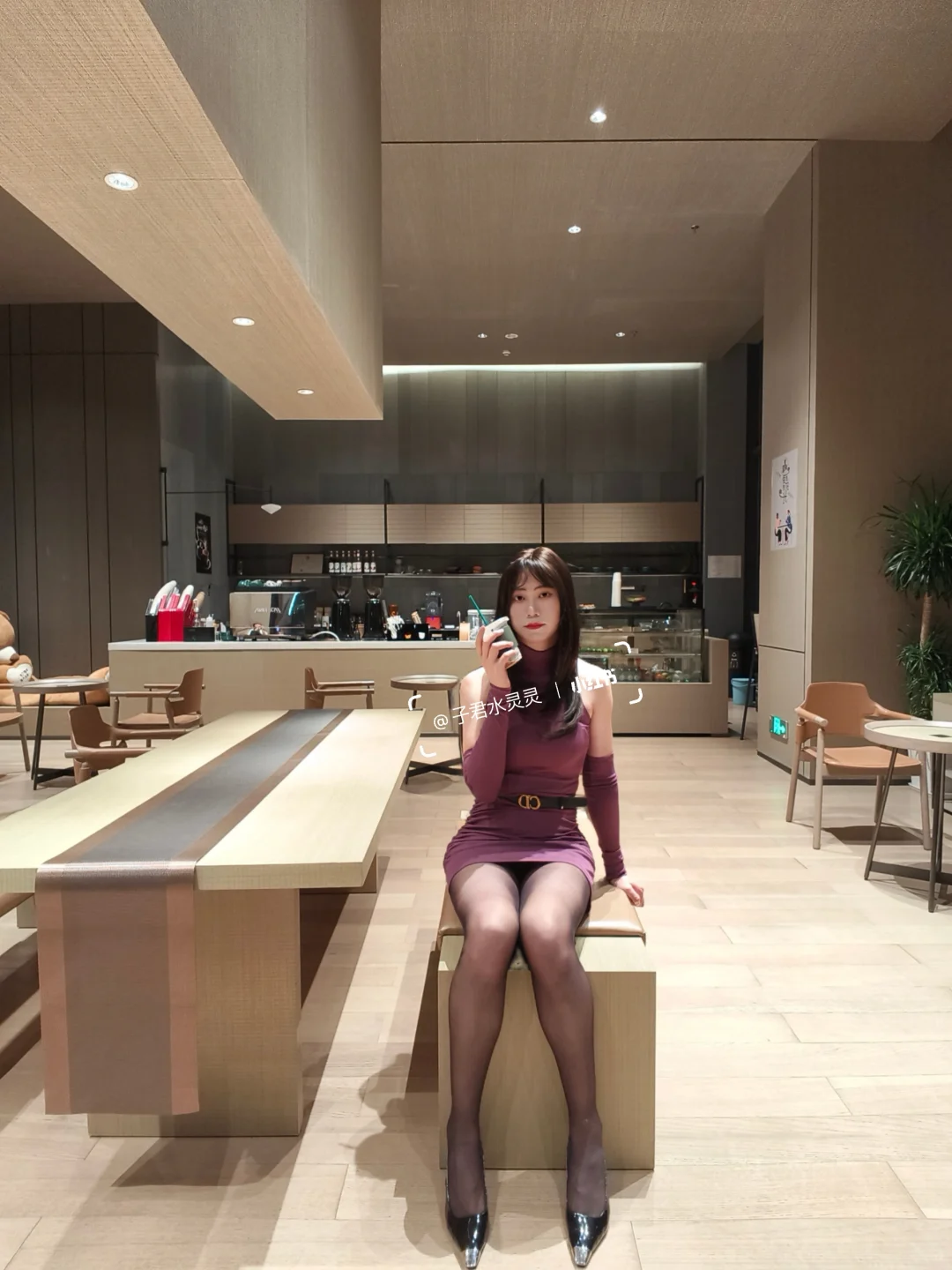 少妇就是适合穿紫色