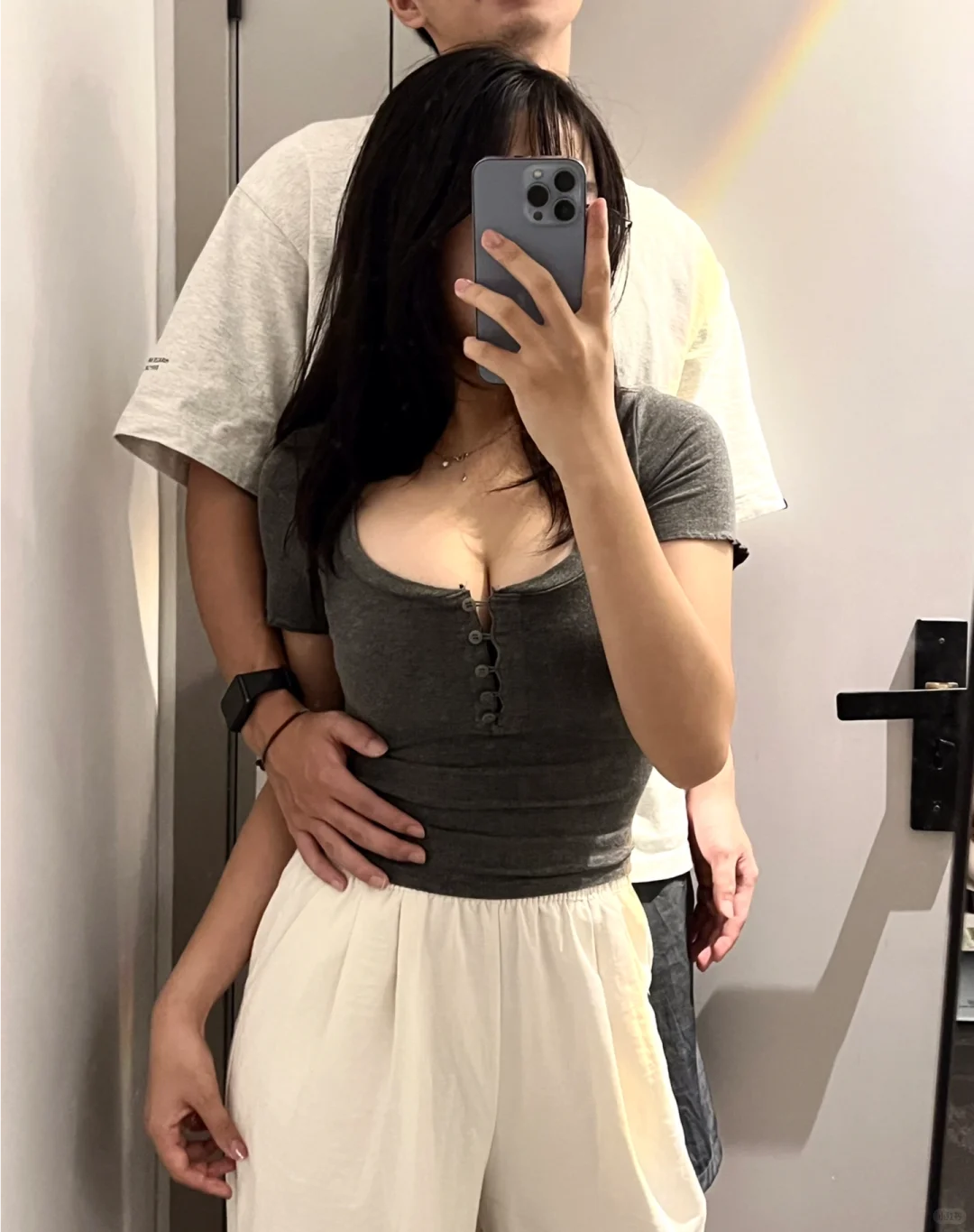 男朋友说只有他在才能穿聚拢内衣