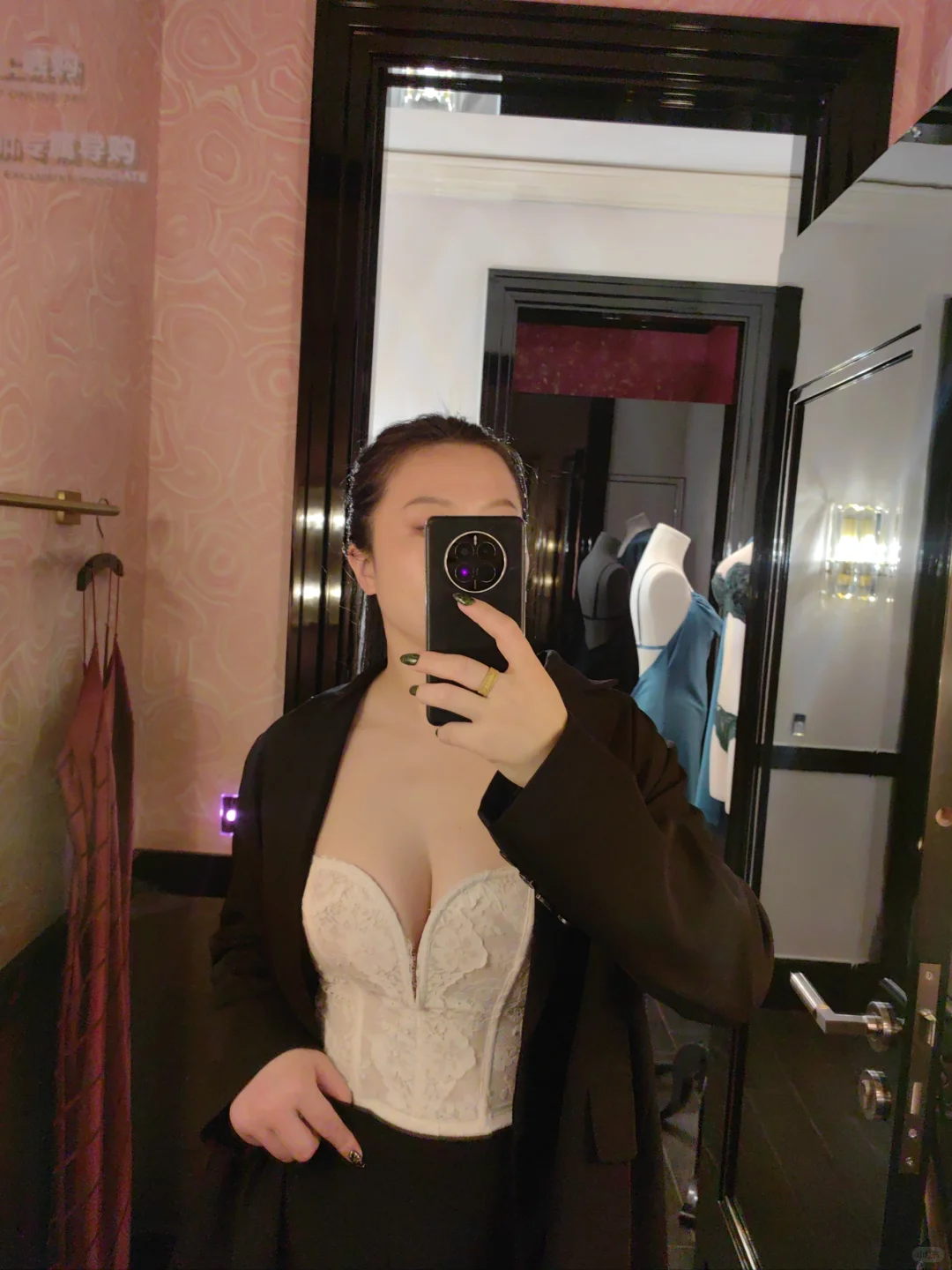 手机拍不出这件胸衣十分一的美貌