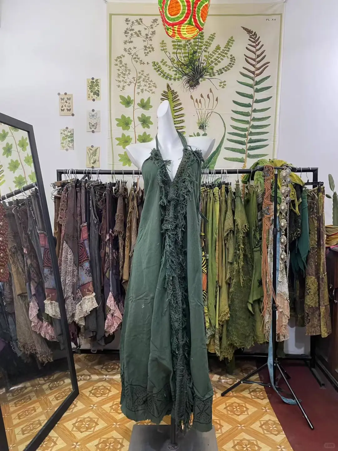 沙漠女祭司🏜️巨好看的流苏图腾吊带裙