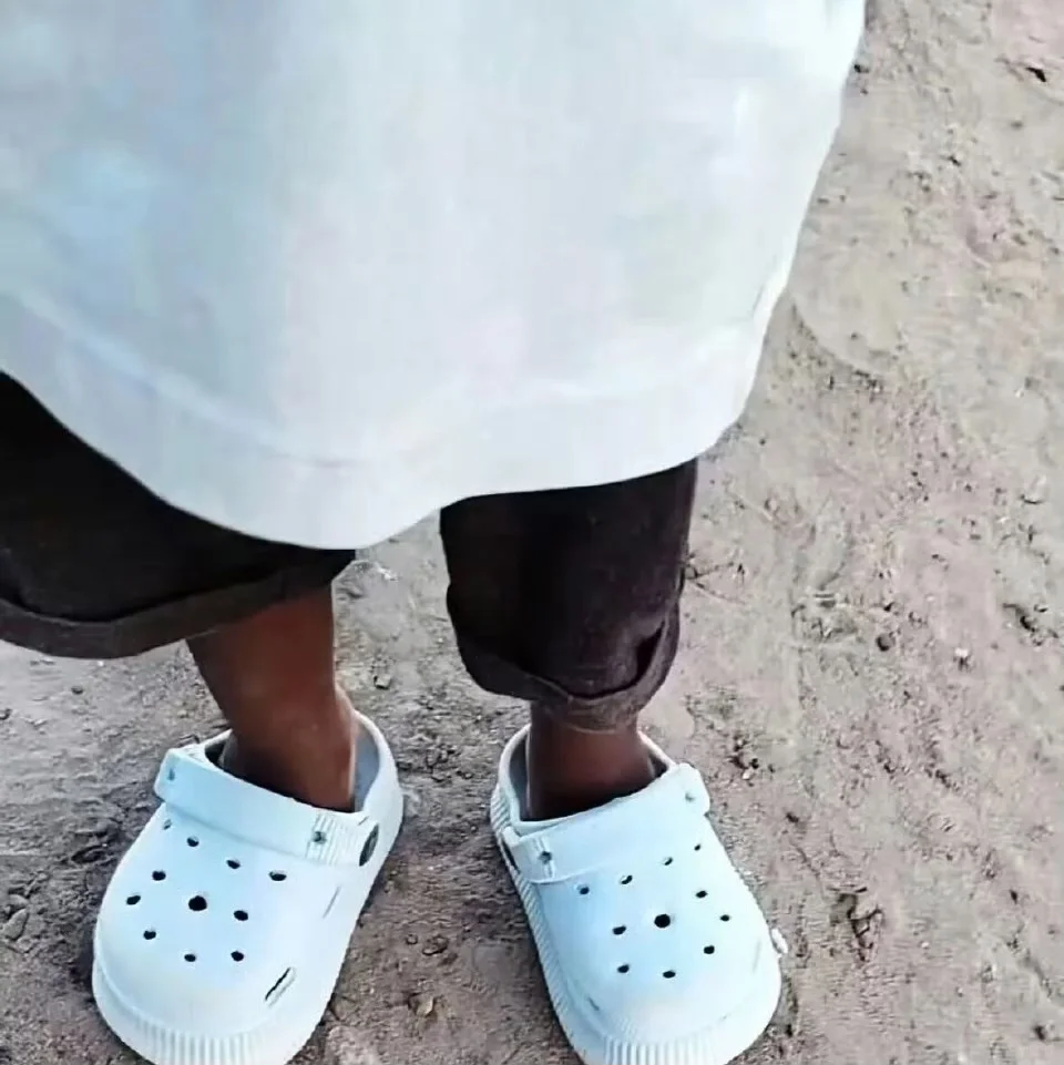 就这个非洲十二少表情包萌！