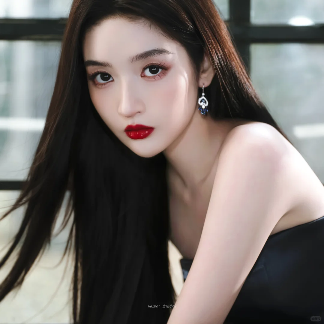 王玉雯向你发来一组头像壁纸