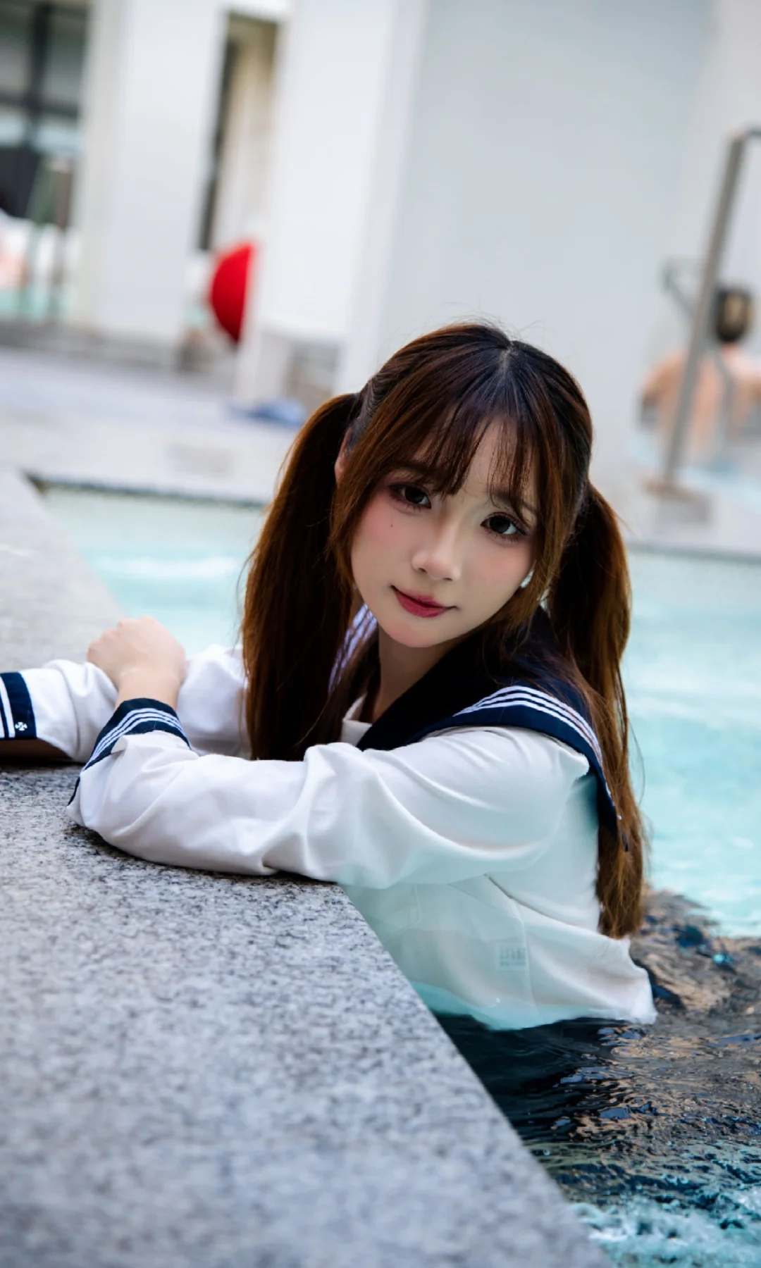 jk白丝温泉入水，美到爆！