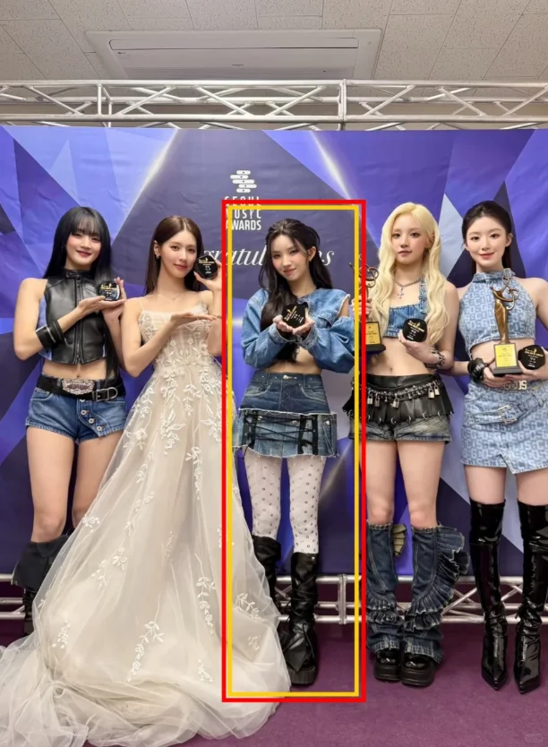 难怪。。都说她面相变了。。❤️