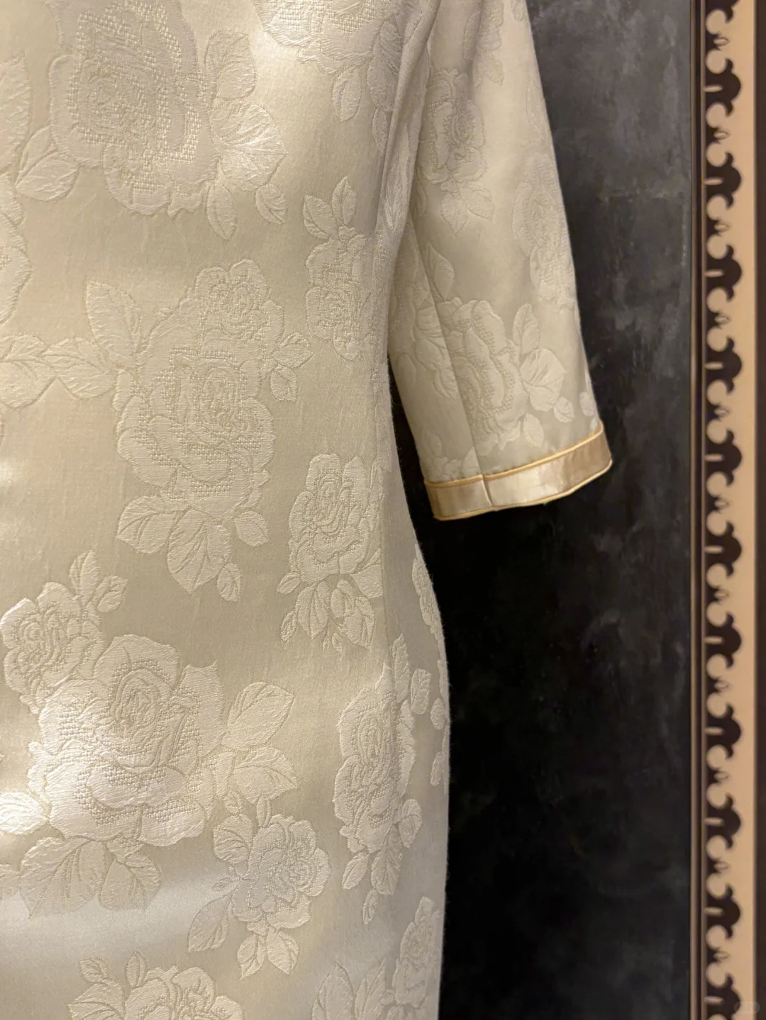 ✨素笺染春|一袭旗袍温柔叙事