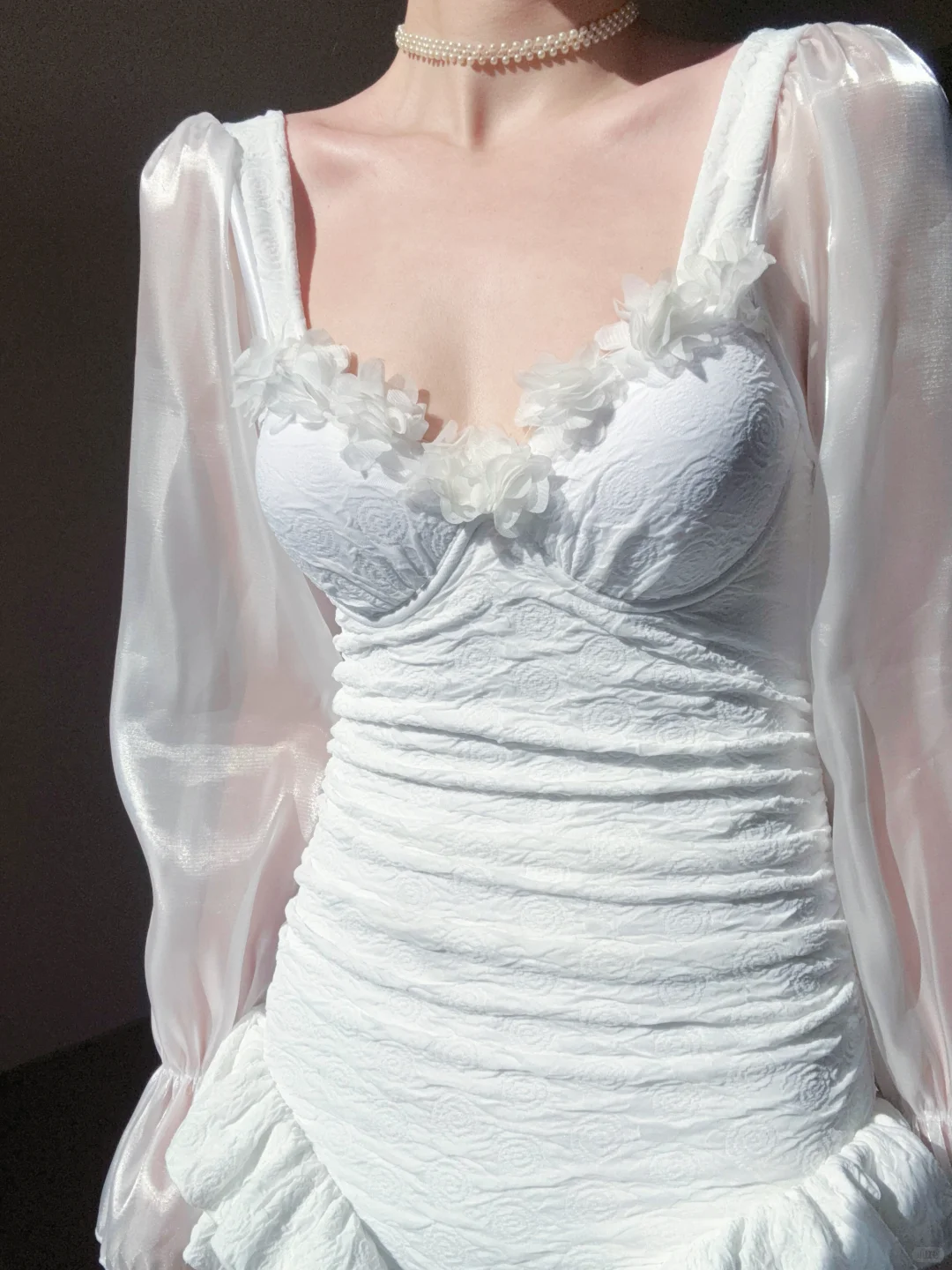 谁能拒绝这么仙的泳衣啊！🤍🤍🤍