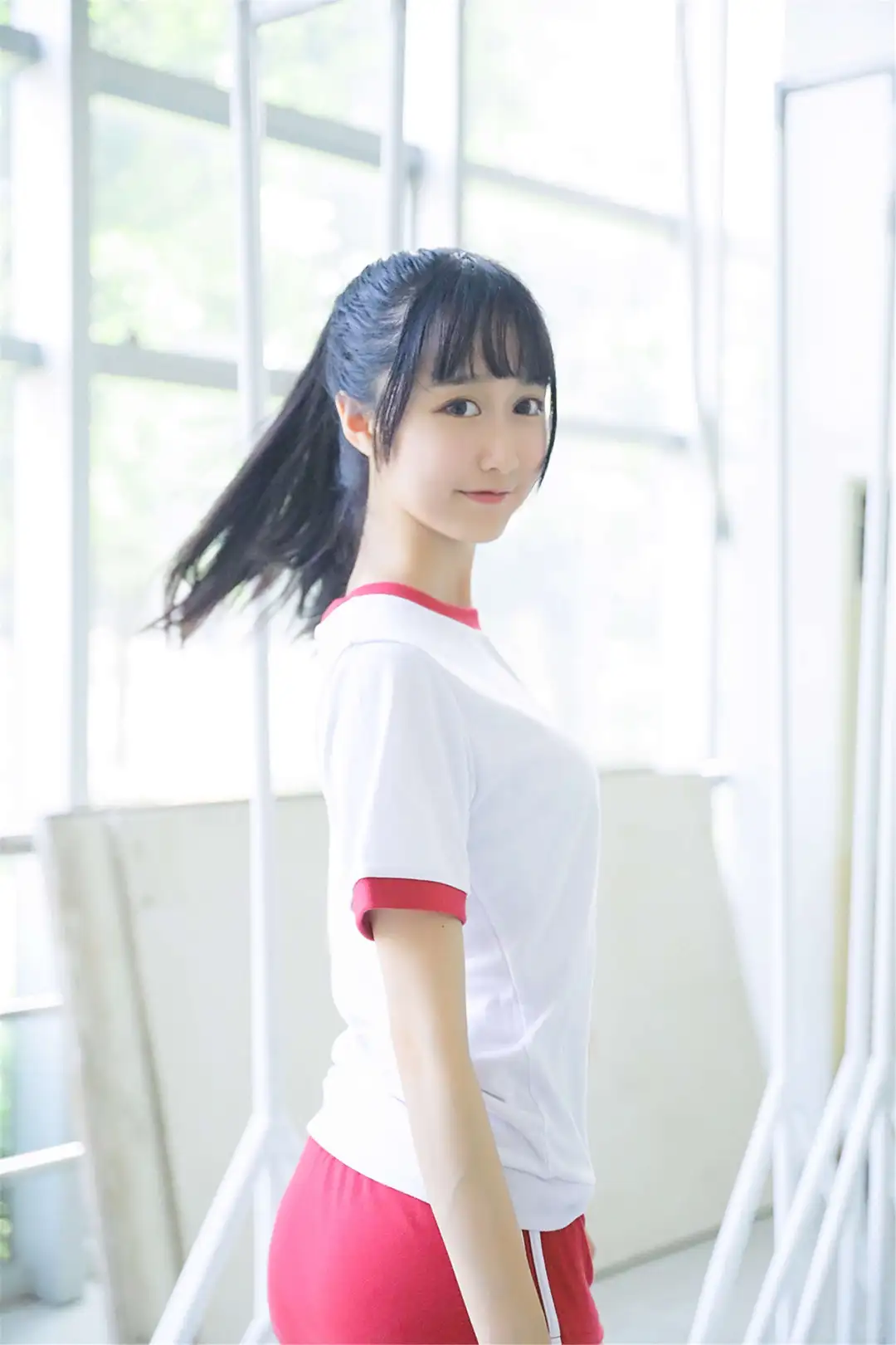 运动少女写真，活力满满！