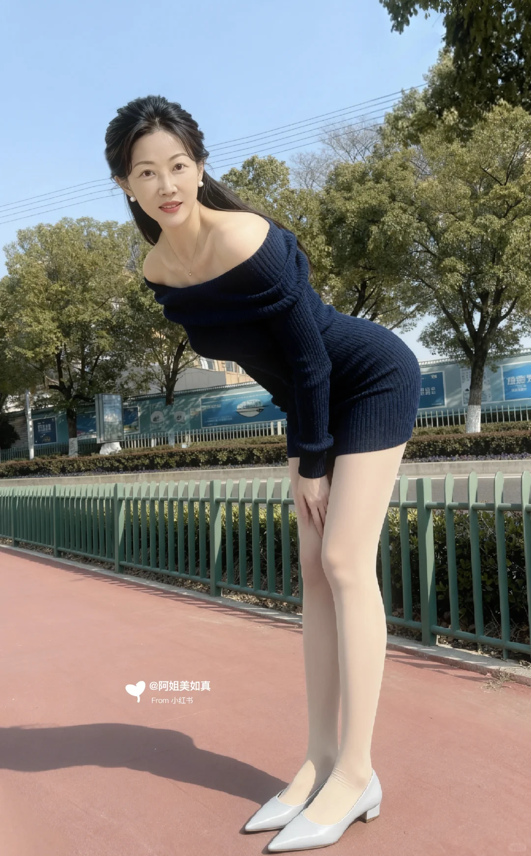 背景心动吗？左滑有正面哦