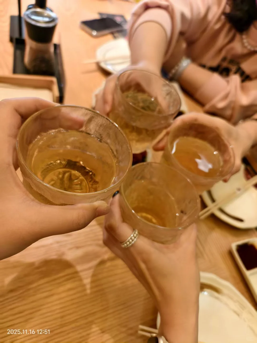 谁会不喜欢跟姐姐玩