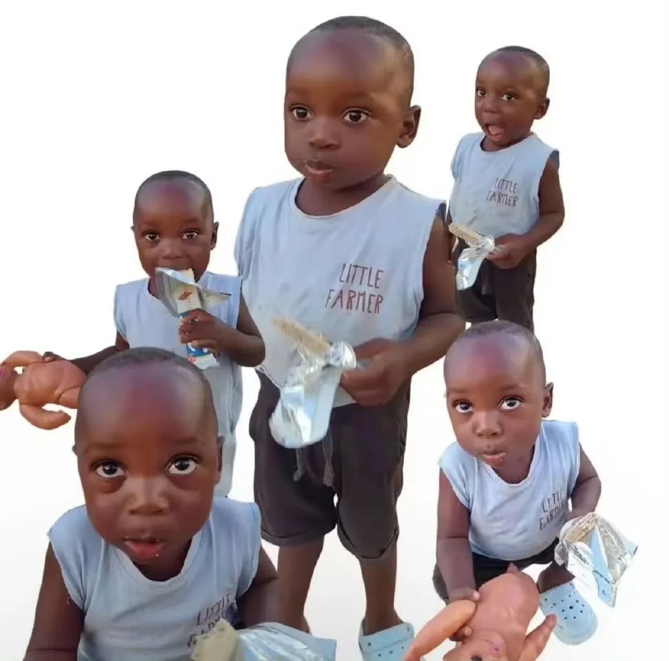 就这个非洲十二少表情包萌！