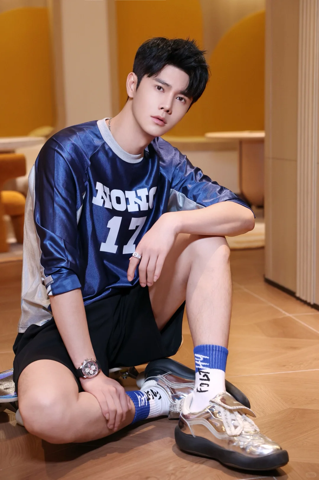 模特也会拍写真