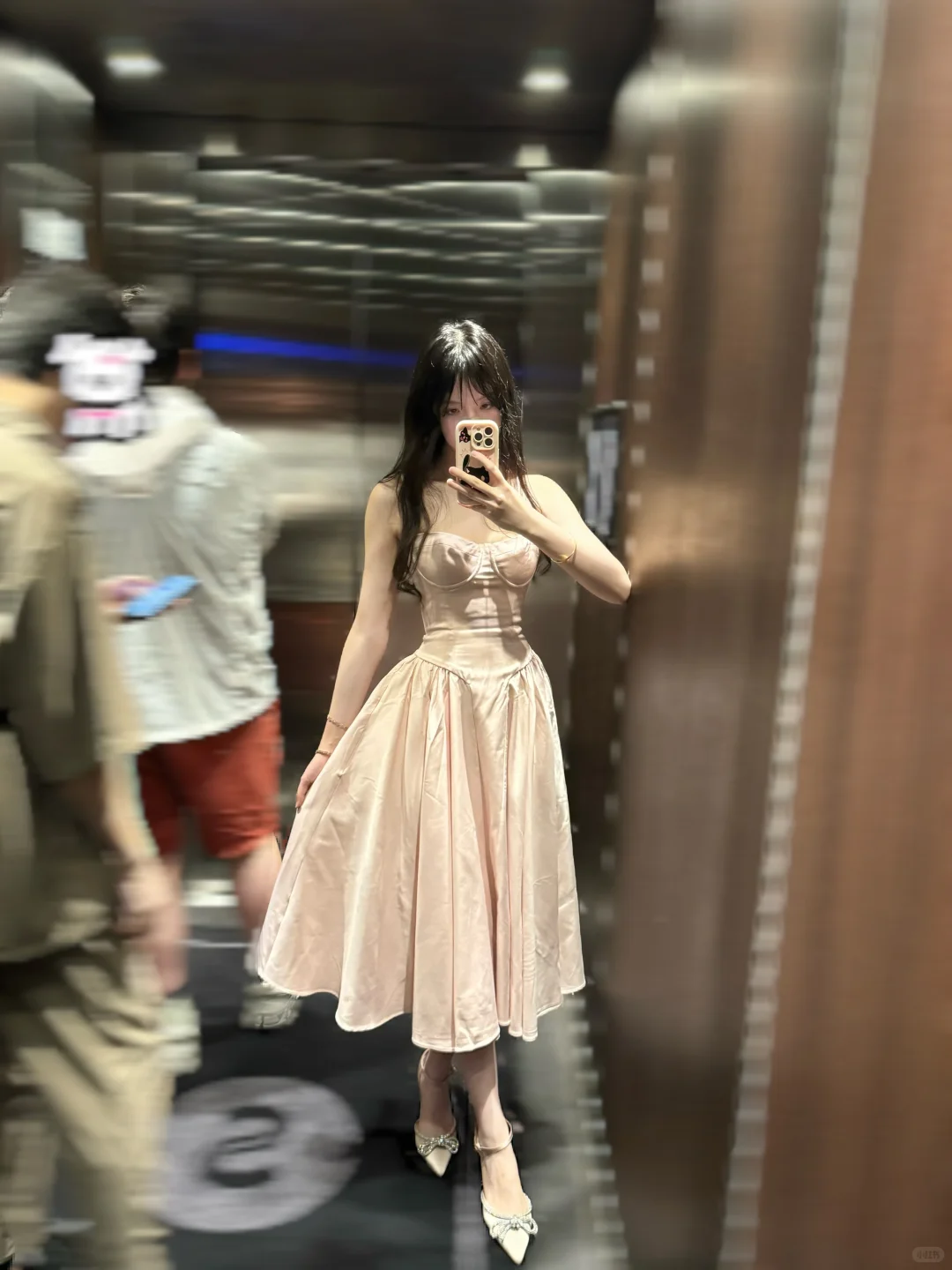 朋友都说我选裙子的眼光很绝