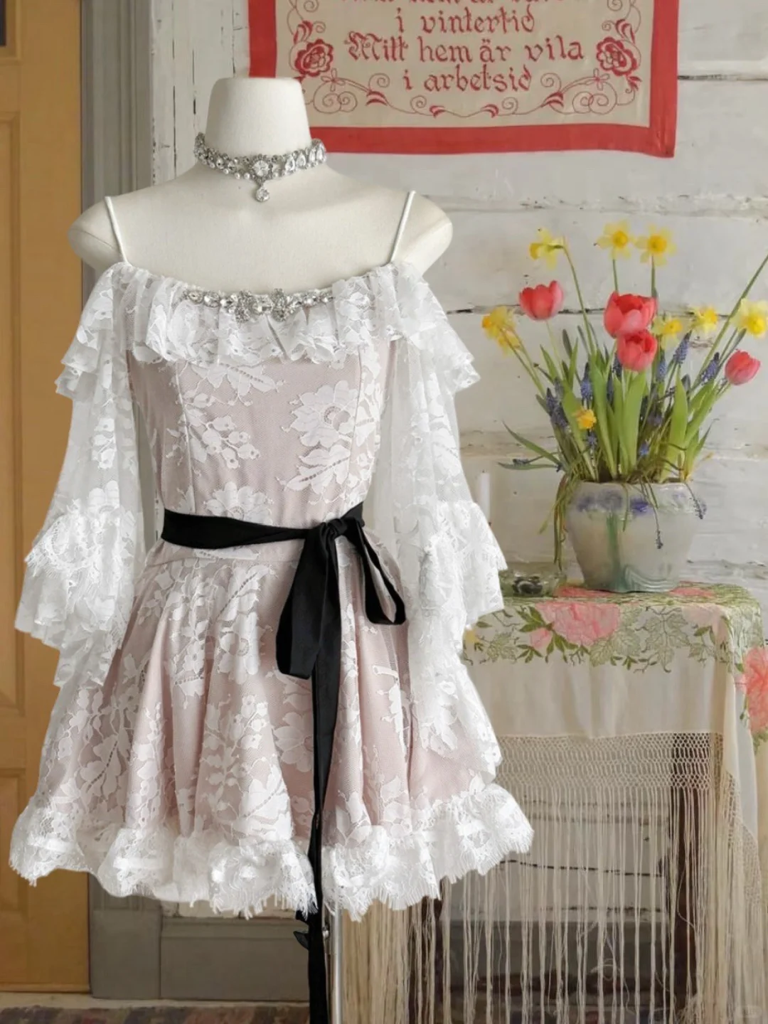 💐在逃公主的春日蕾丝裙 | 温柔到心颤