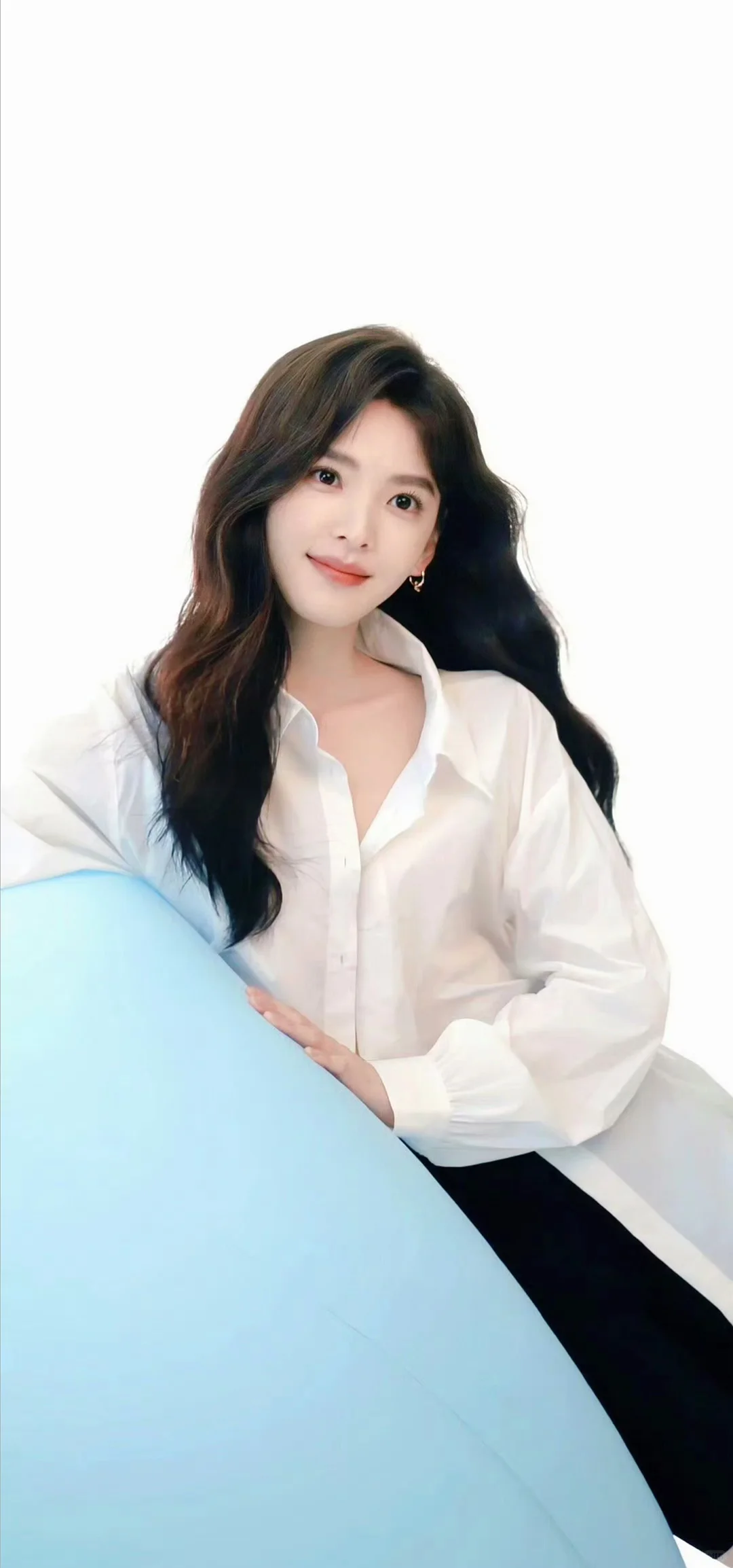 章若楠内衣写真，甜美可人，好身材！