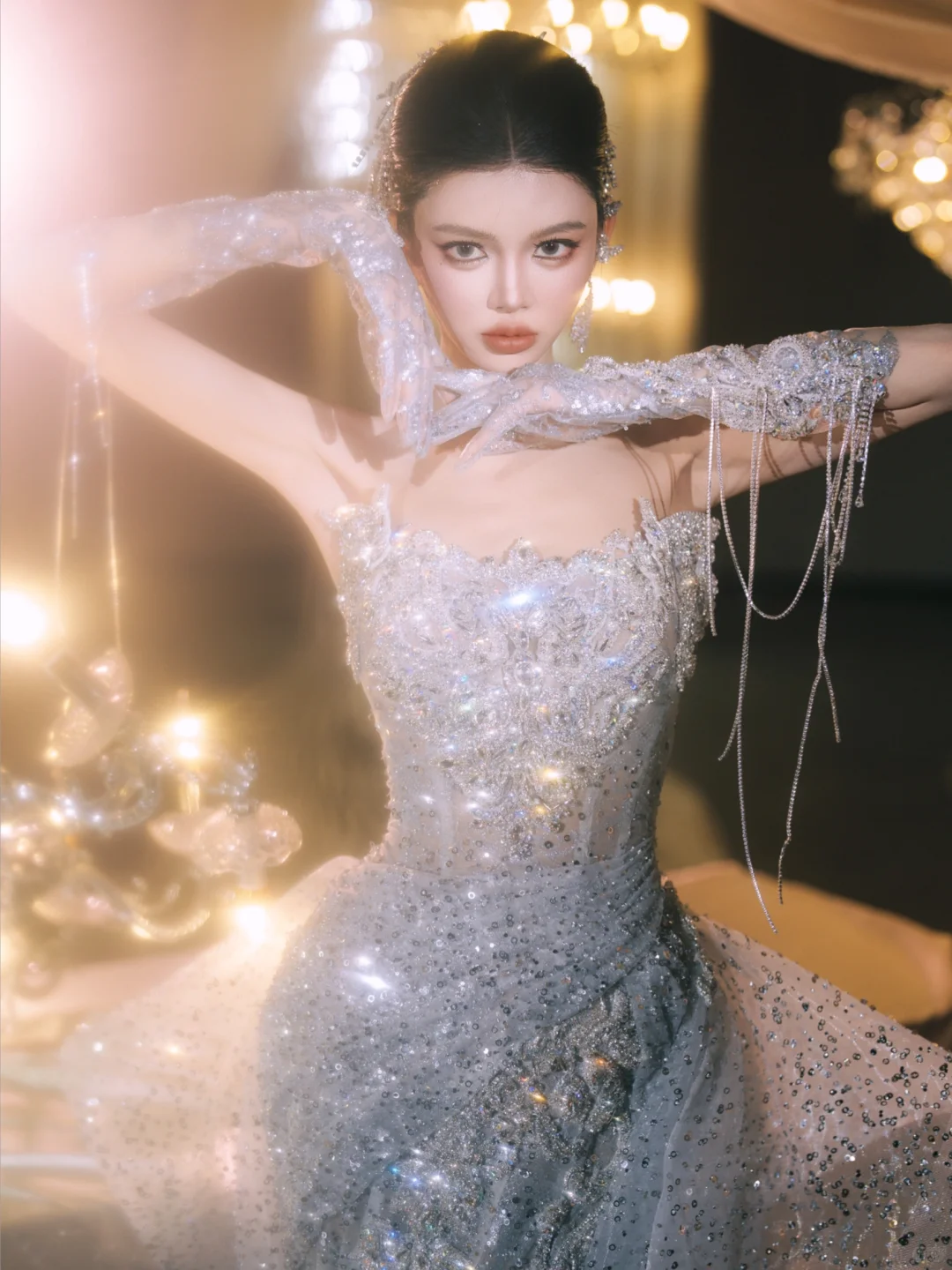 女明星feel❕这条仙奢满钻的腰臀比裙无敌了