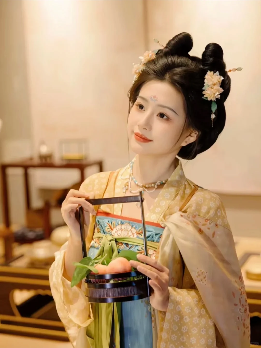 学生党快冲🏃西安汉服145妆造全包送摄影