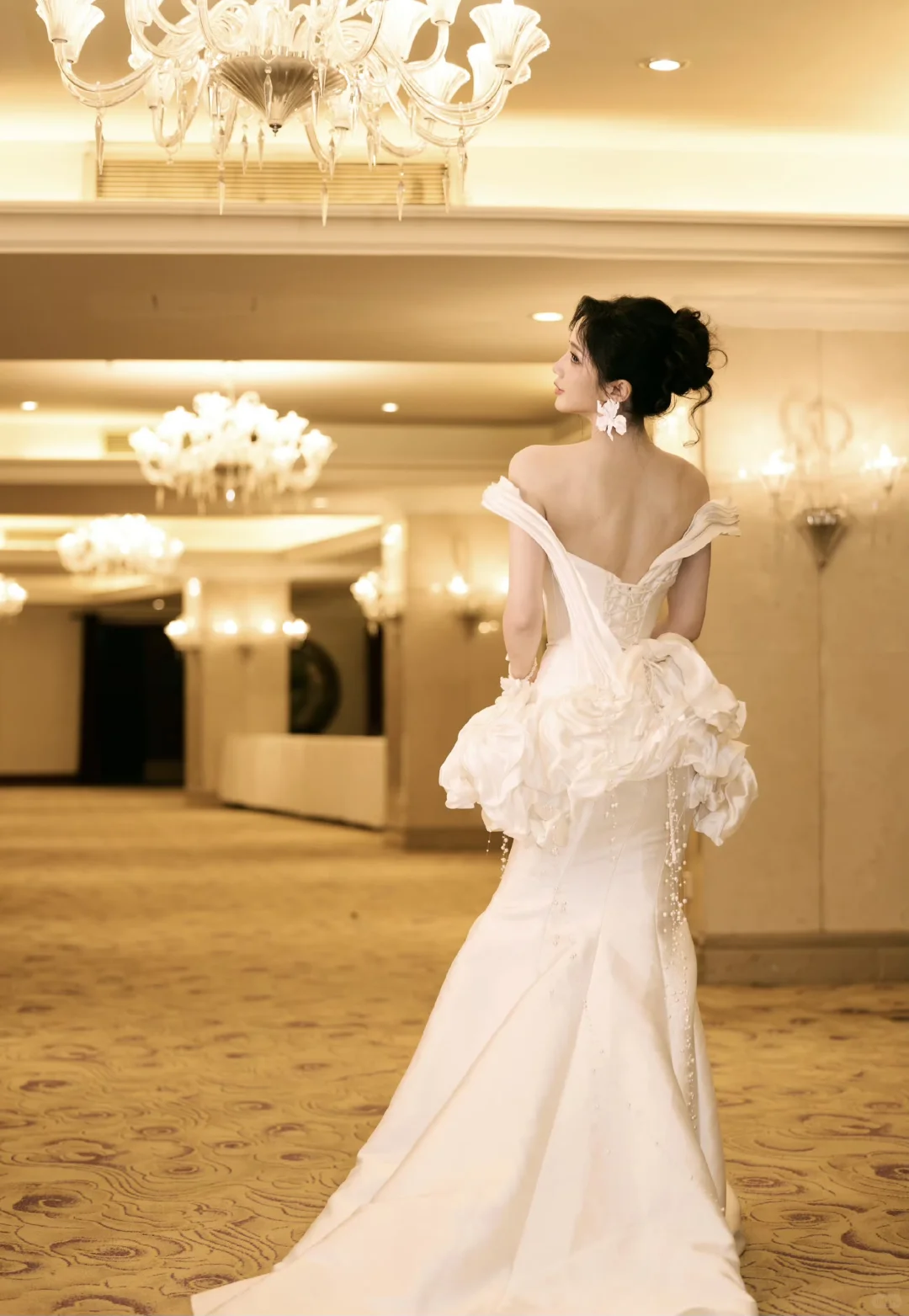 解说小鹿-这件纱太美了！太仙了‼️