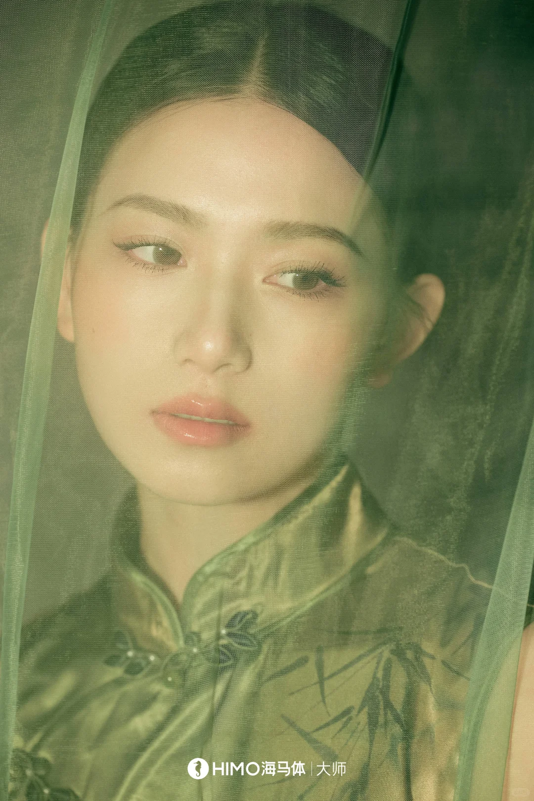 旗袍写真l月色凝脂，是谁家清冷白月光