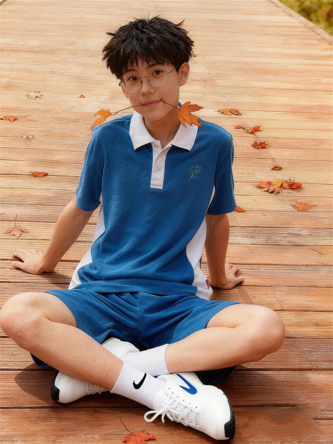 深圳校服配白丝yyds