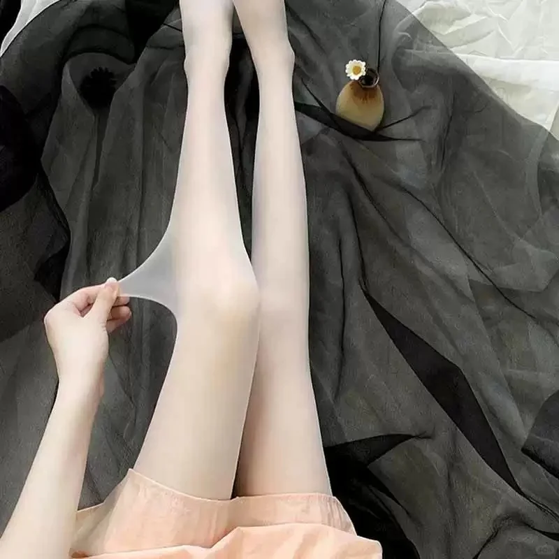 纯欲风必备！白色丝袜太香了🎀