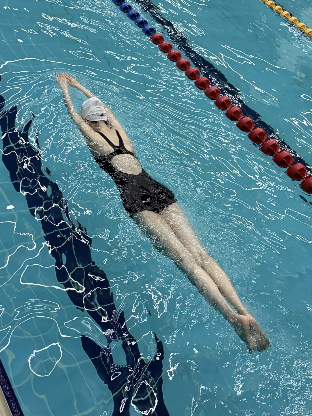 游泳🏊‍♀️就是为了这张照片