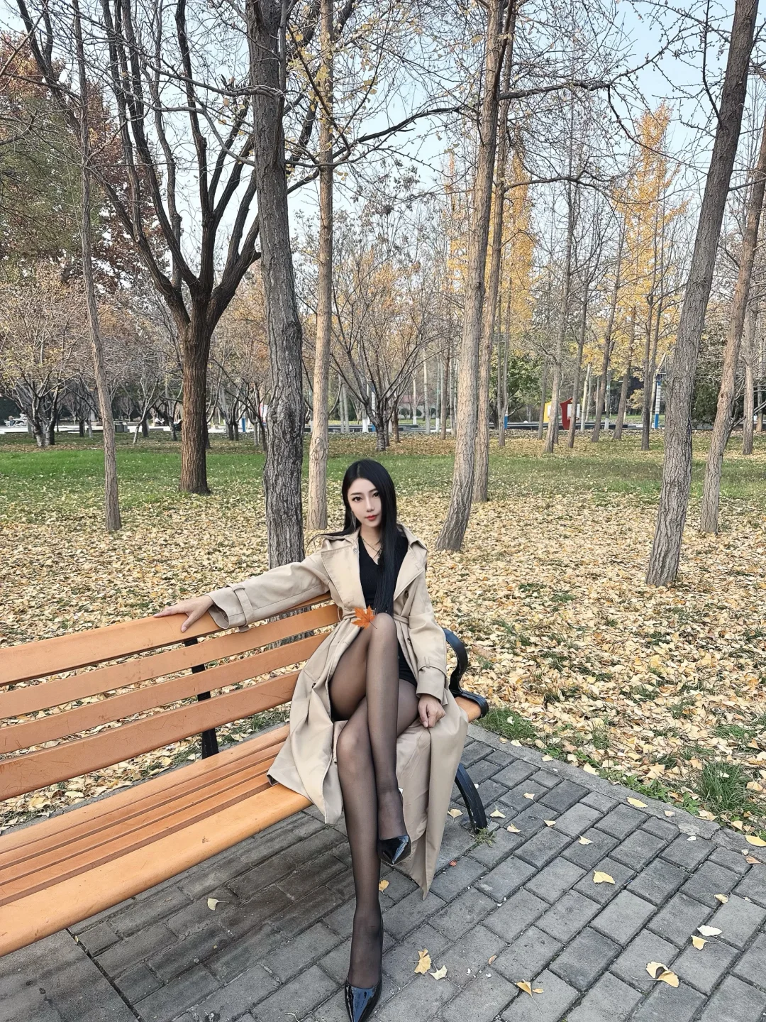 少妇保持身材的秘诀 就是不听男人画的饼