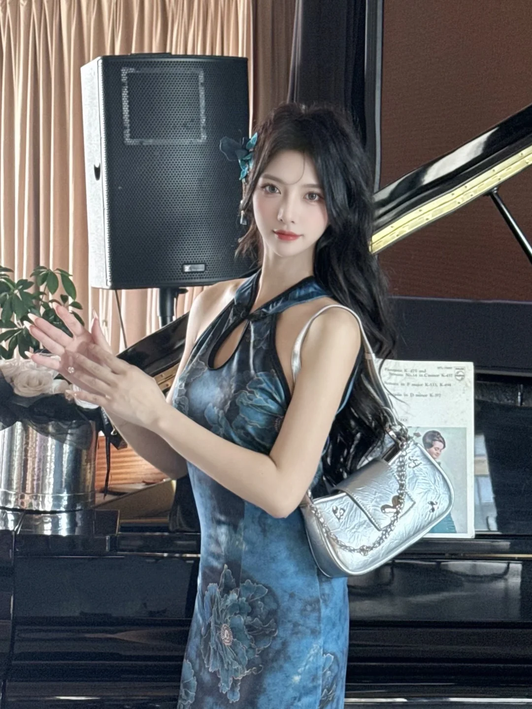 氛围感还得是新中式！ 御姐穿搭真的绝美