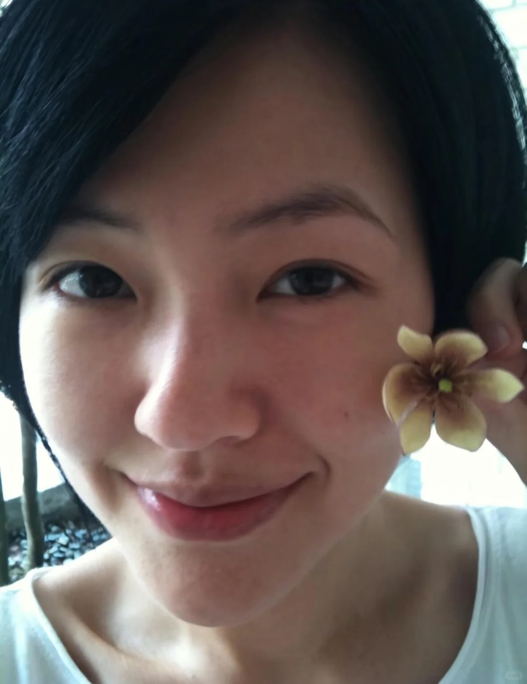 明明是很素净的脸但偏偏让我感觉很欲。。