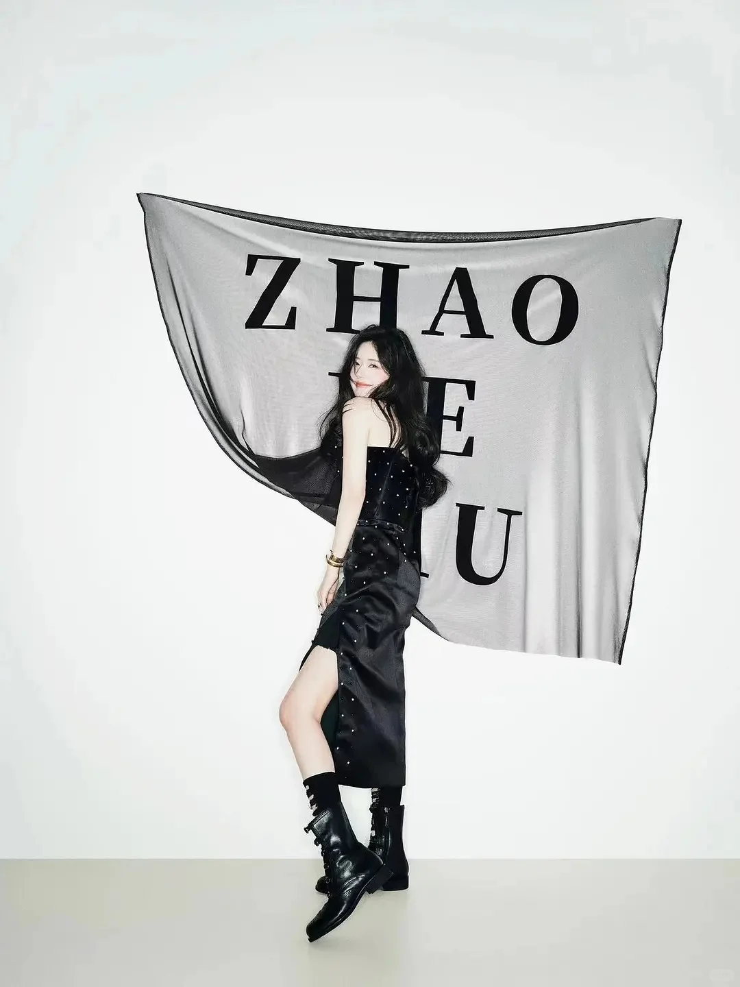 赵露思性感写真