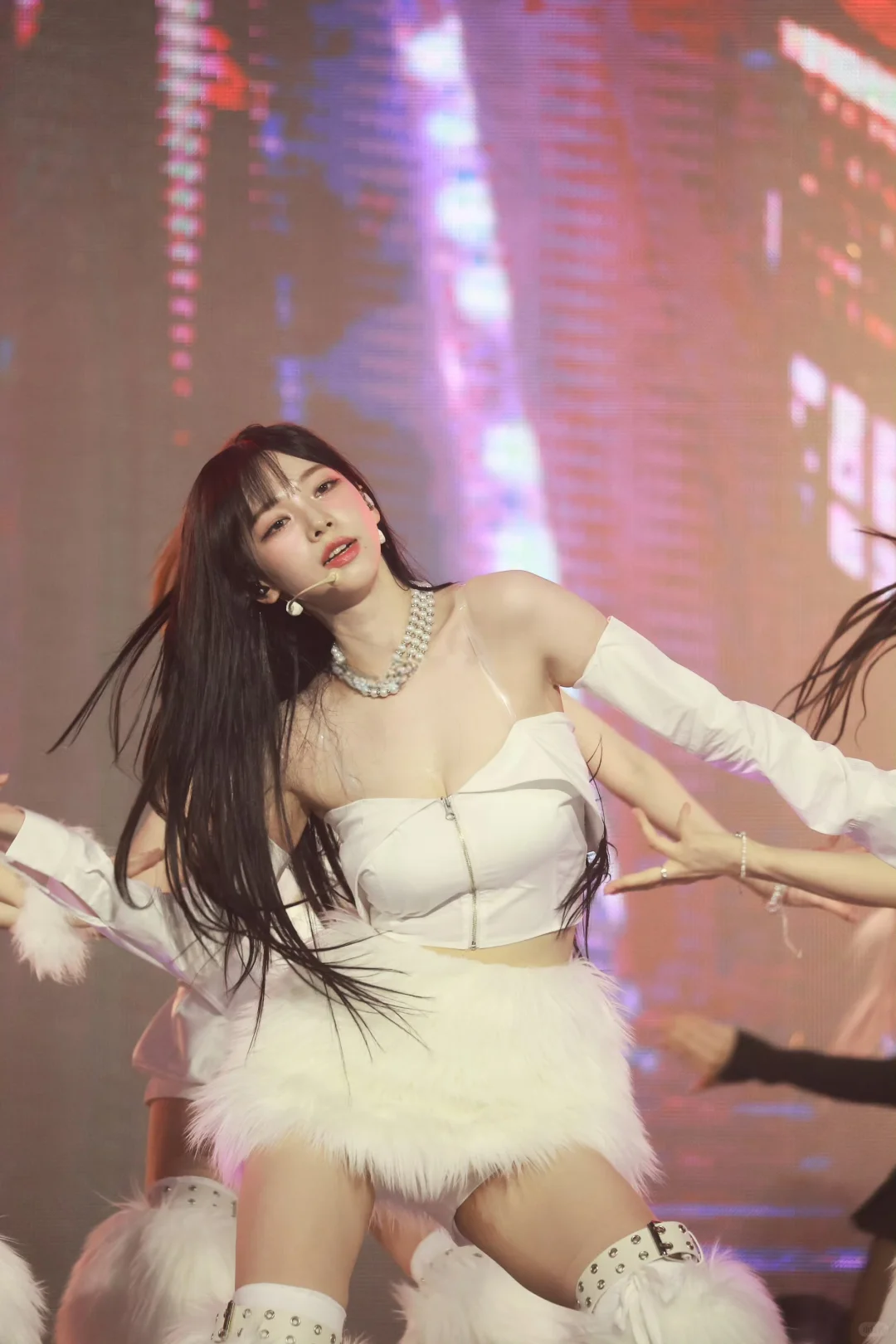 柳智敏 23年舞台 低胸 透明 吊带 [562P]