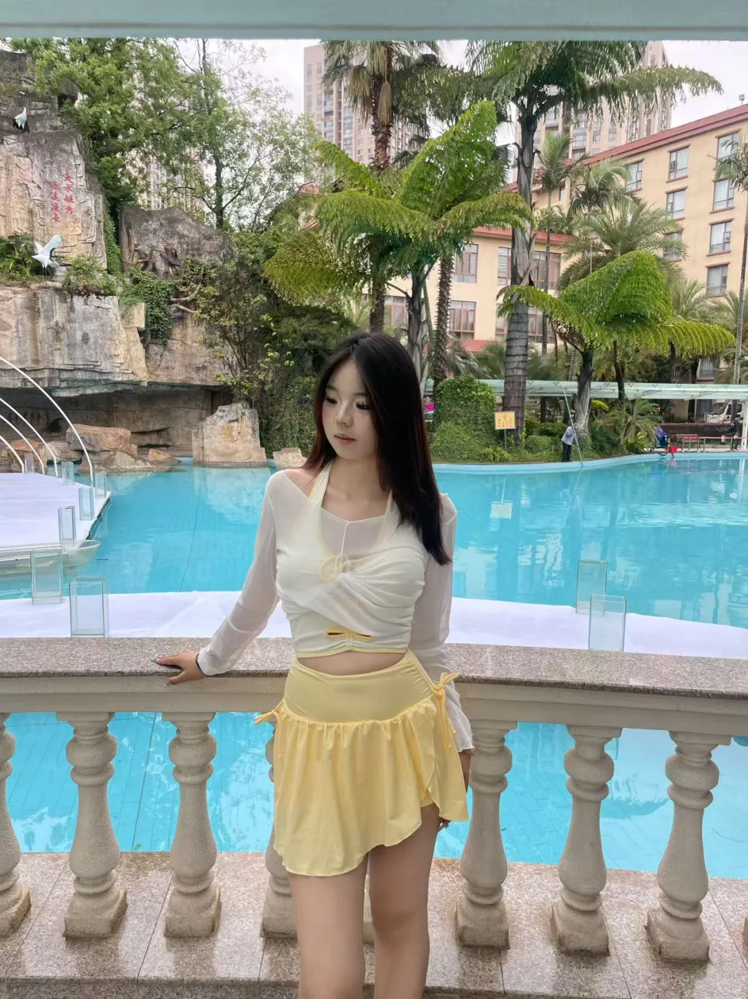 🧀奶呼呼的黄色分体裙式泳衣💕温柔又可爱~