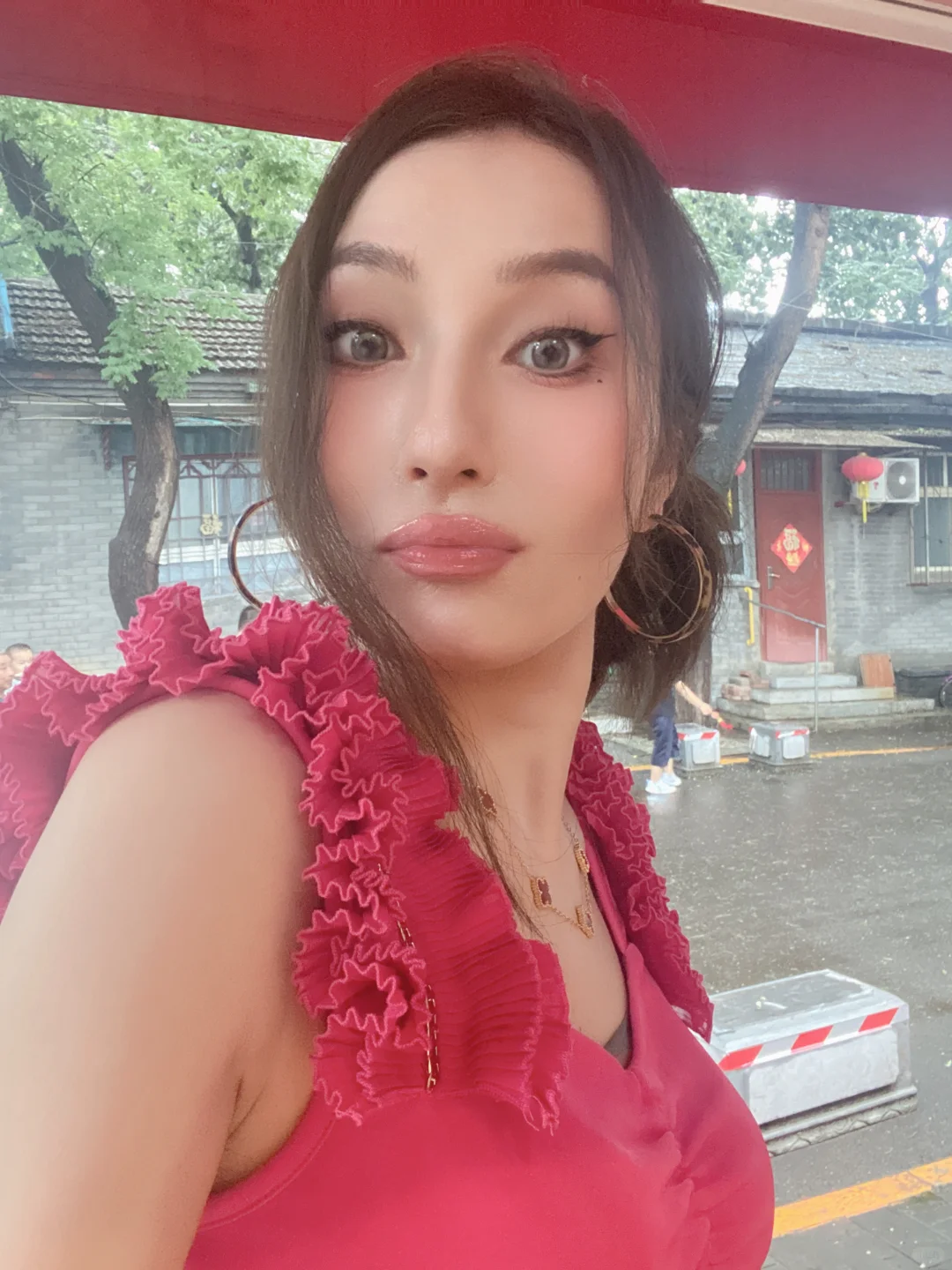 几分美女？本人比照片好看