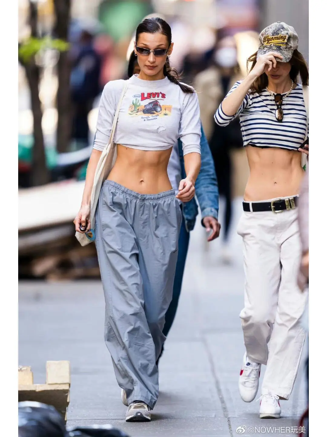 Bella的体脂率到底怎么练的？这线条也太绝了