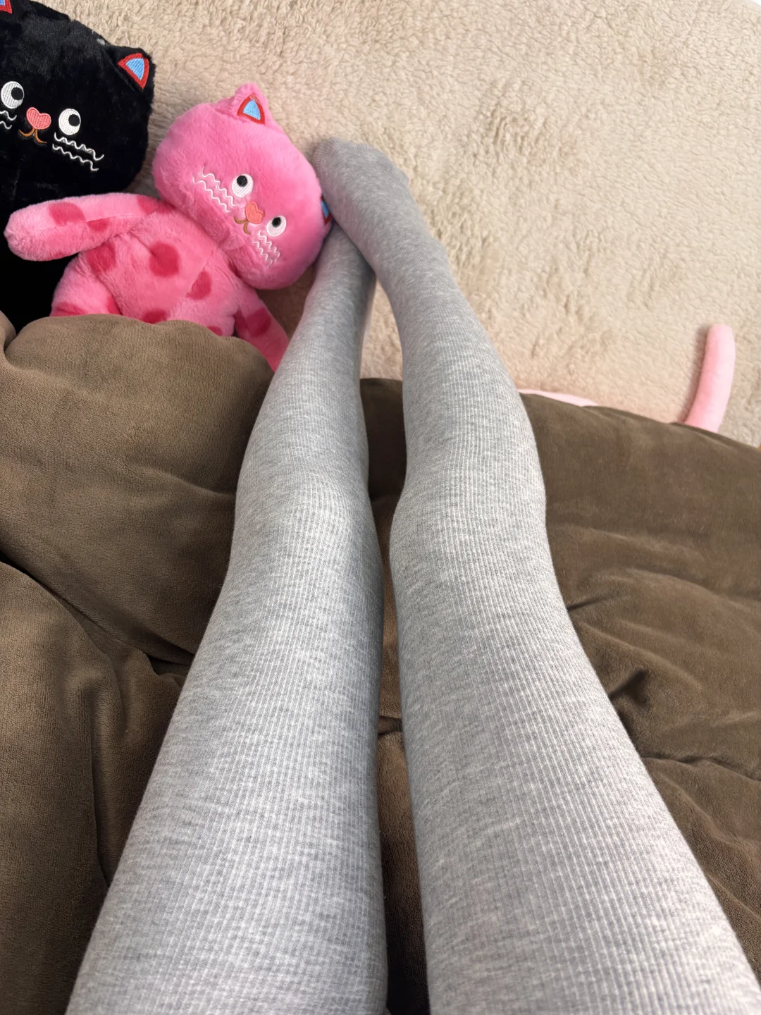 一条巨舒服巨软的连裤袜！！！