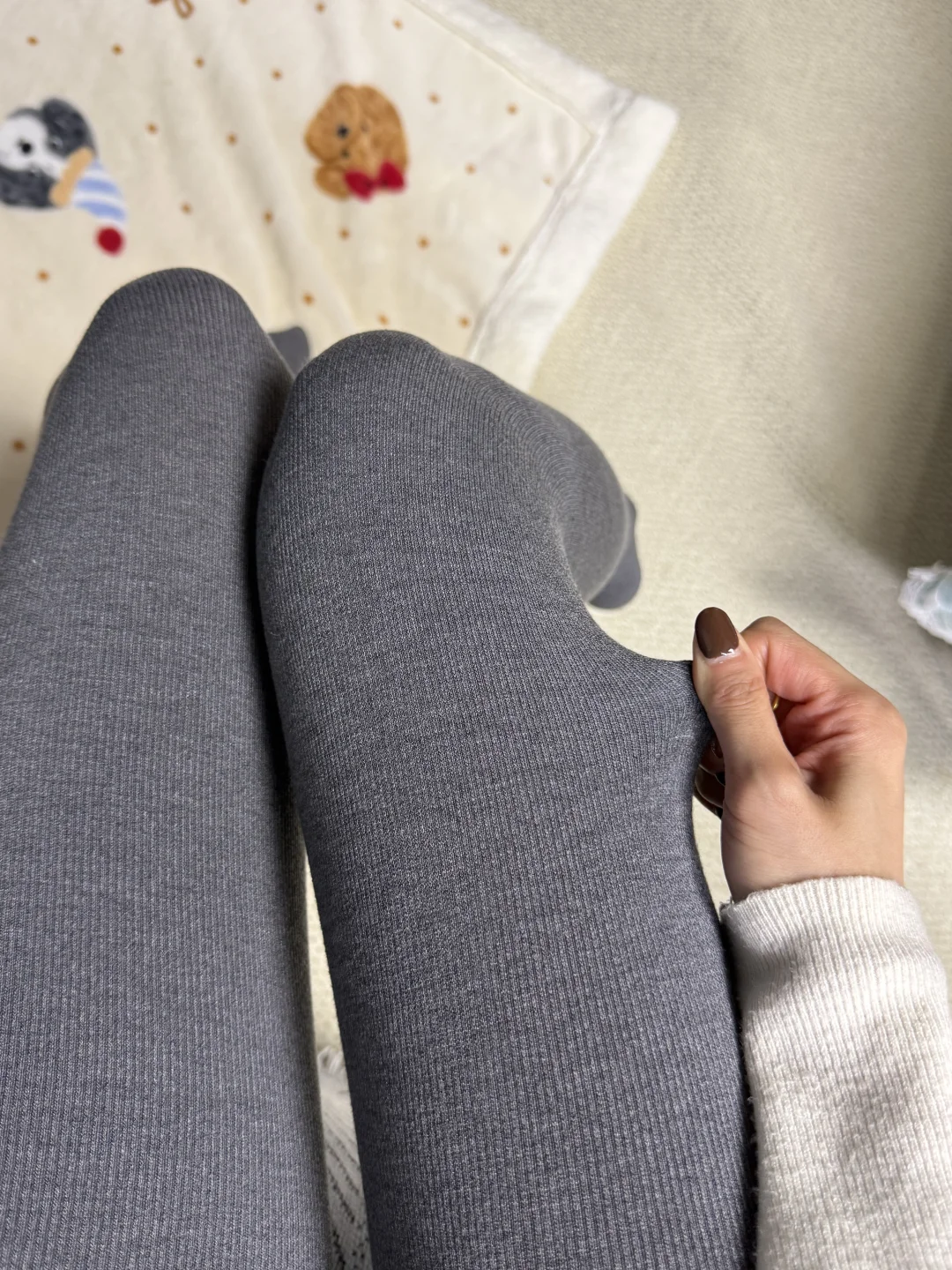 补一下我昨天上身打底裤的细节图❛˓◞˂̵✧⭐️