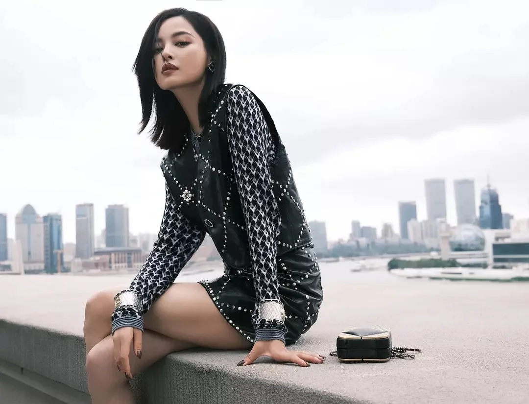 辛芷蕾性感写真