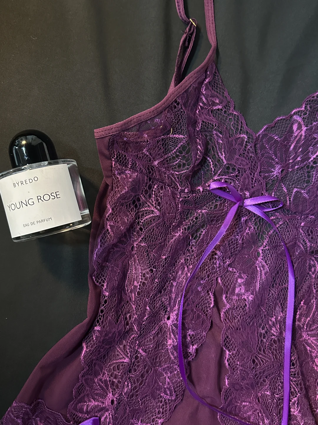 淡淡的小烧感..超显白的紫色韵味战袍💜