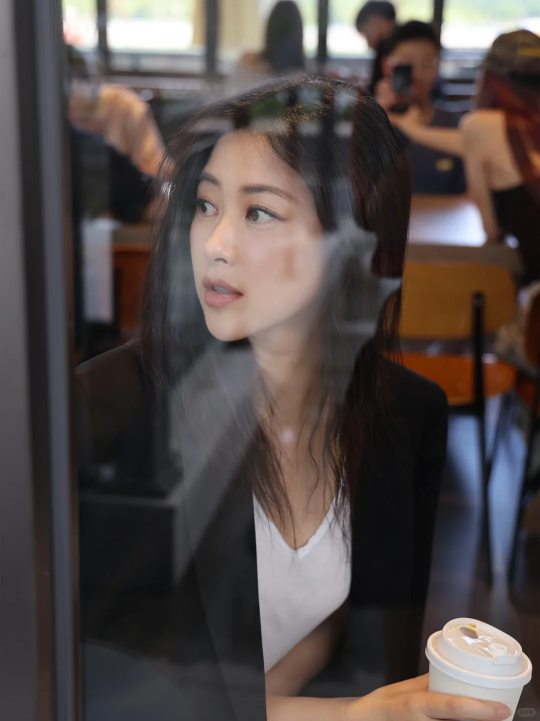 长得成熟好自卑怎么办？