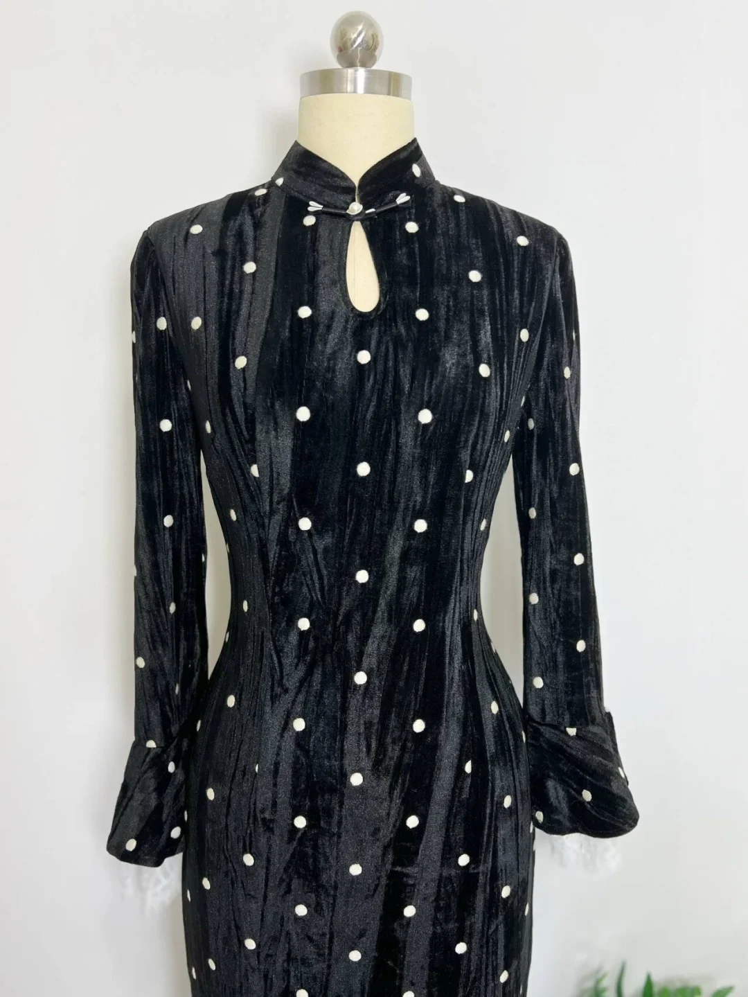 巨巨显瘦的一件，特别日常的改良旗袍