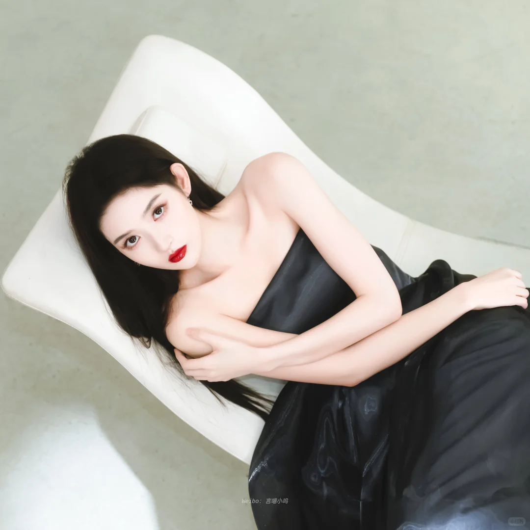 王玉雯向你发来一组头像壁纸