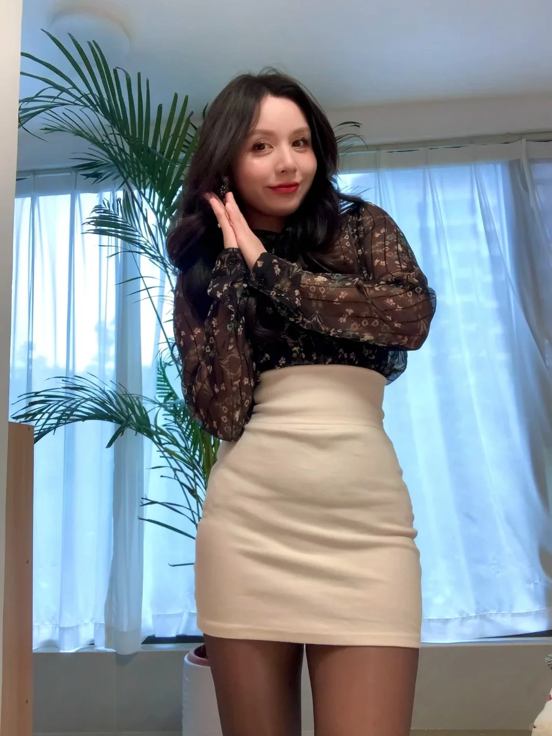 围着我转就行了 你哪来这么多事要干