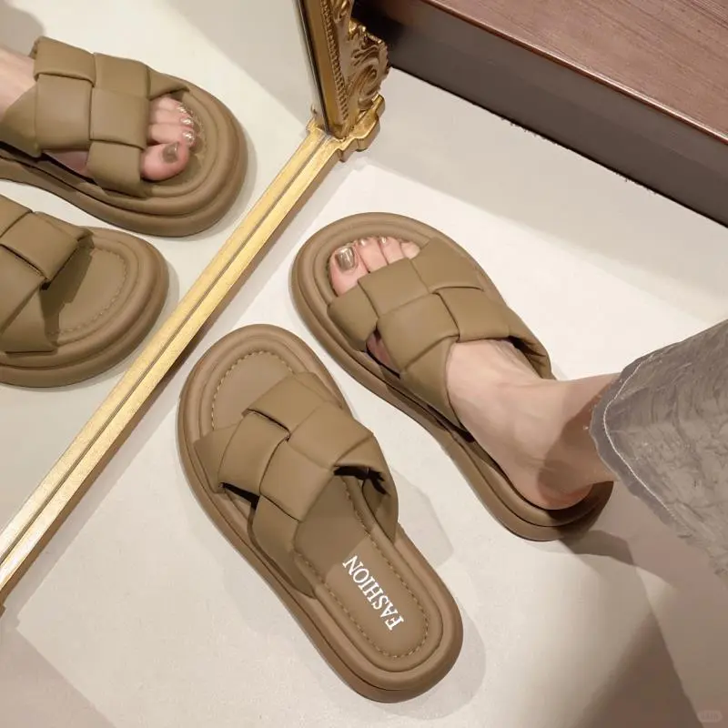 法式小众凉鞋女显高显腿长！