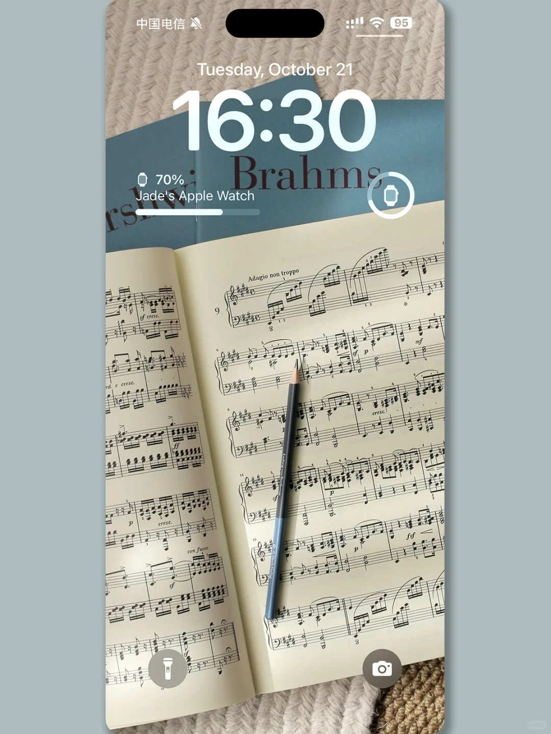 钢琴壁纸🎹秋裤都换了，你的手机壁纸还没换？