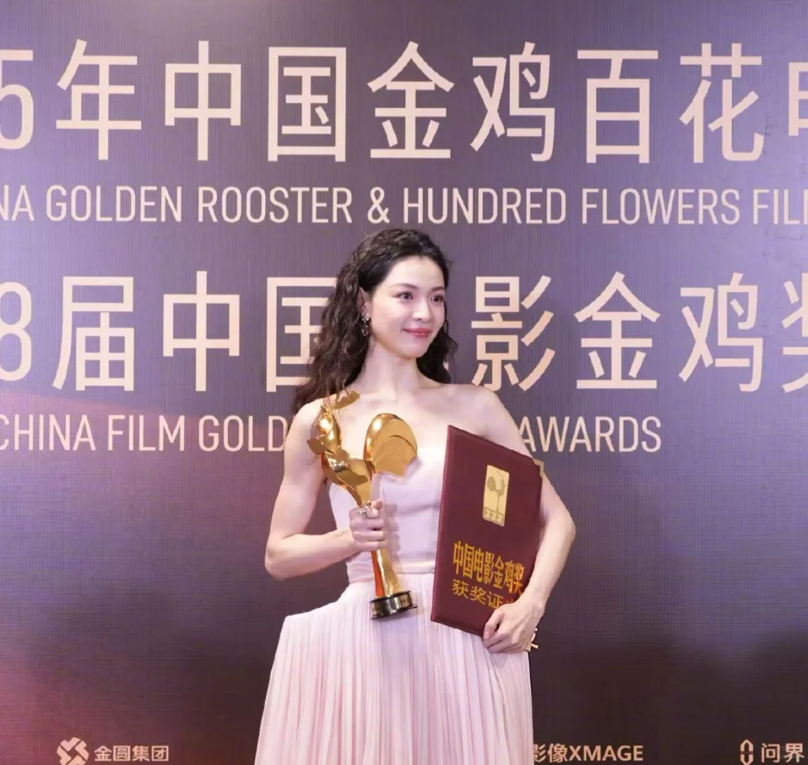 钟楚曦的肌肉线条 太帅啦！