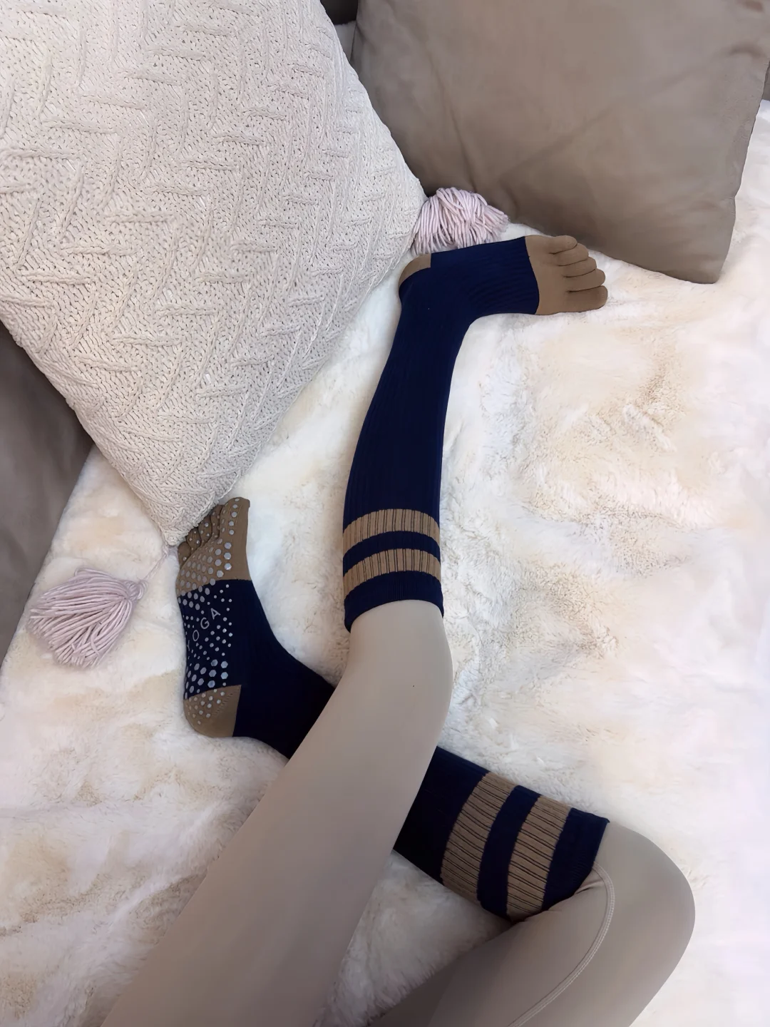 冬日秀场🧦五指袜与美腿的完美邂逅