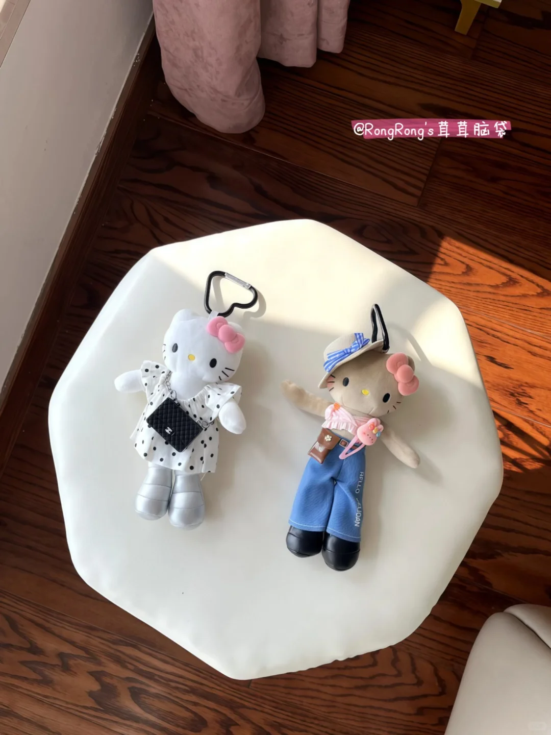 百变长腿hello kitty女孩子可以是任何样子