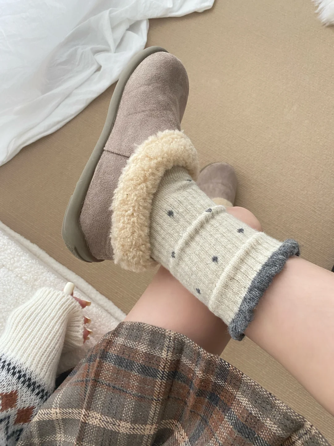 好温柔的波点羊毛袜！秋冬氛围感拉满！