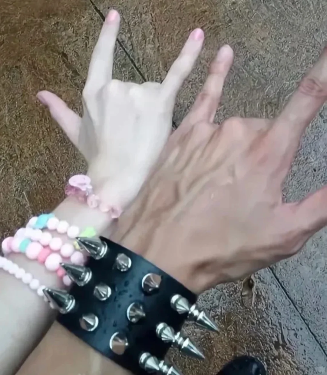 和祁煜仿拍了这张图（p3露脸预警）