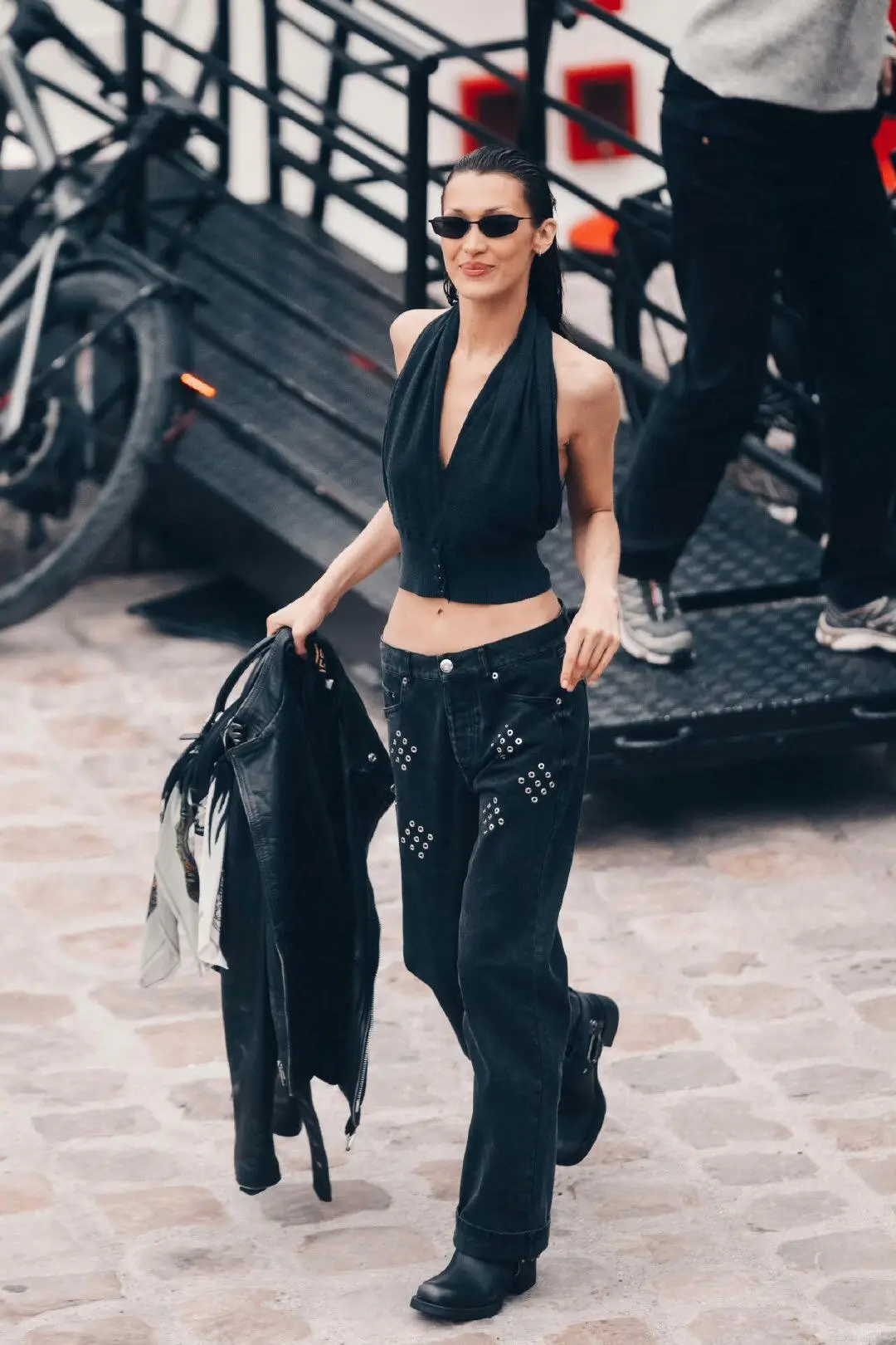 Bella的体脂率到底怎么练的？这线条也太绝了