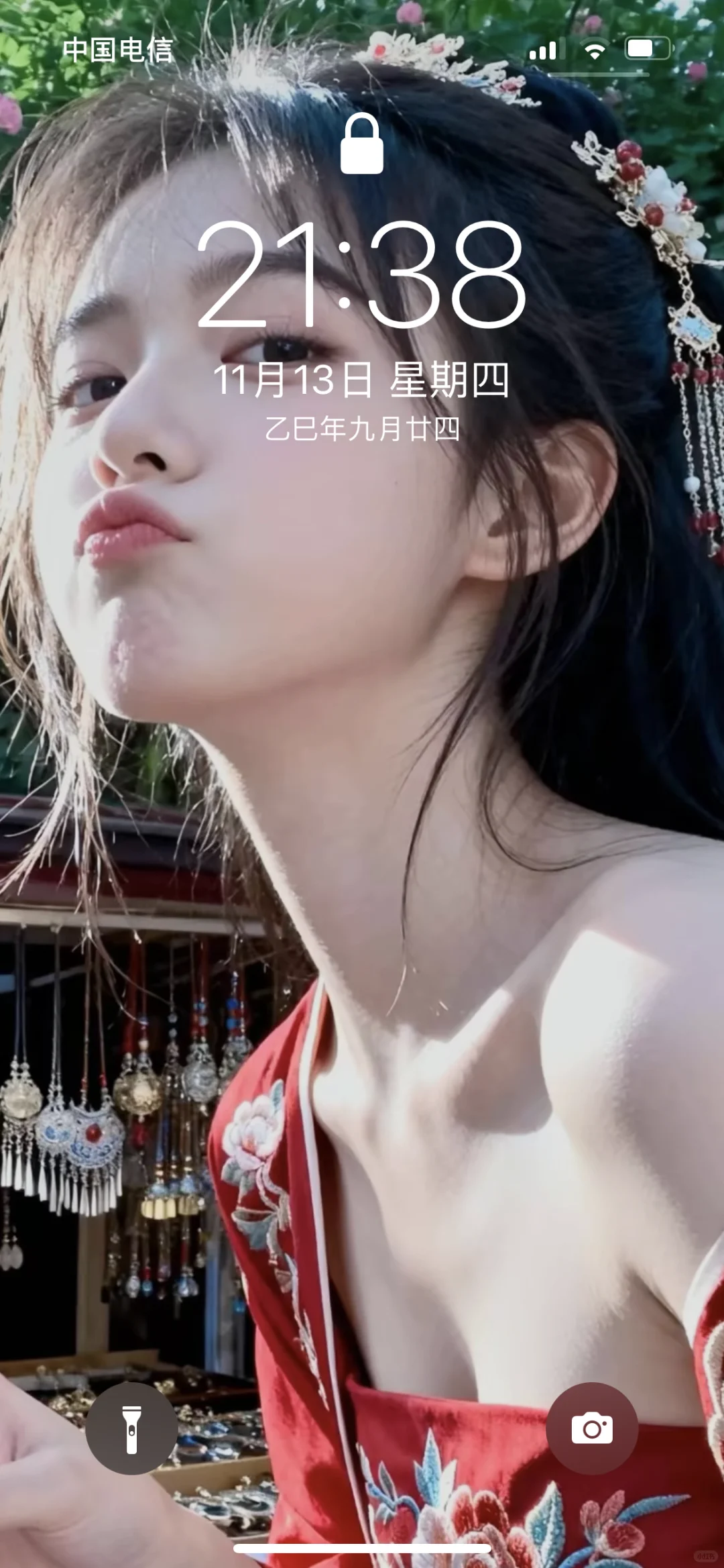 是误入神界的美人啊～～～